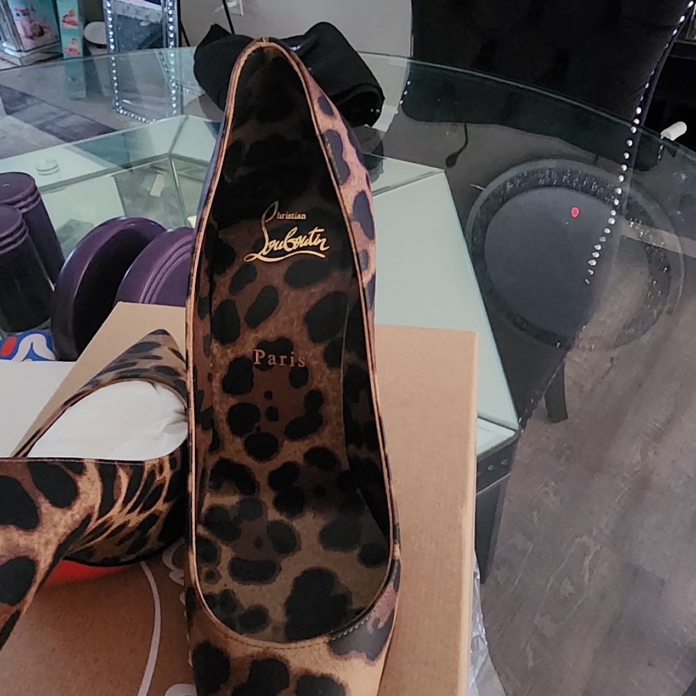 Christian Louboutin heels - Picture 2 of 7